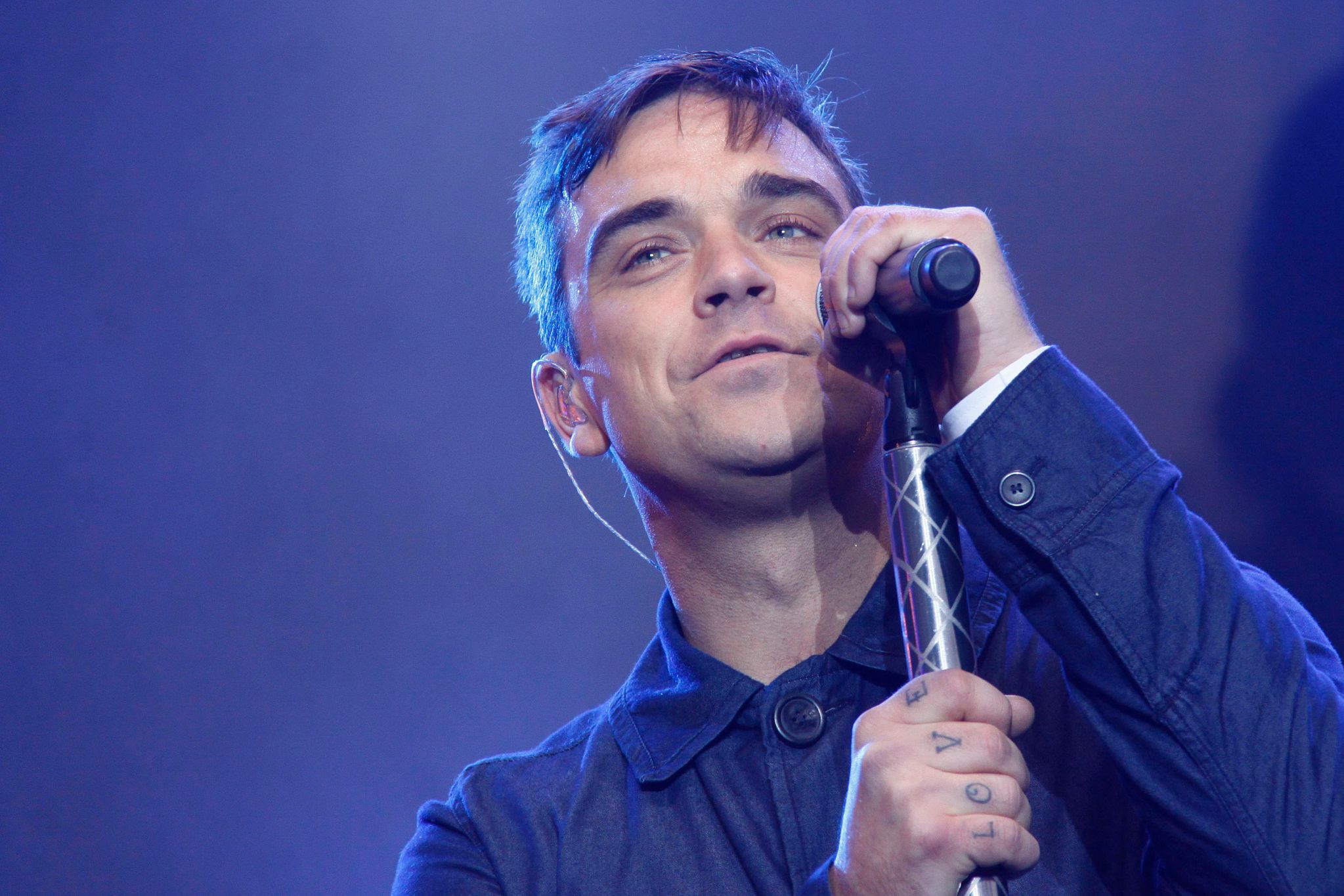 20210328_AdoraPress_Portfolio_Entertainment_009